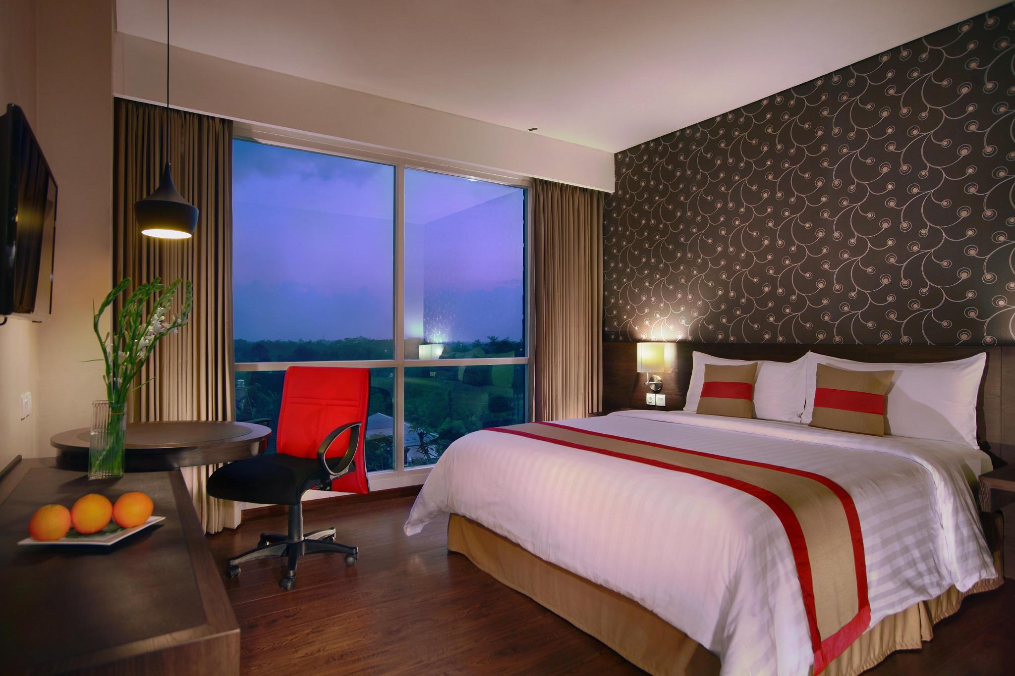 อัสตันเจ็มเบอร์โฮเต็ล&คอนเฟอเรนซ์เซนเตอร์ Hotel เจมเบอร์ ภายนอก รูปภาพ